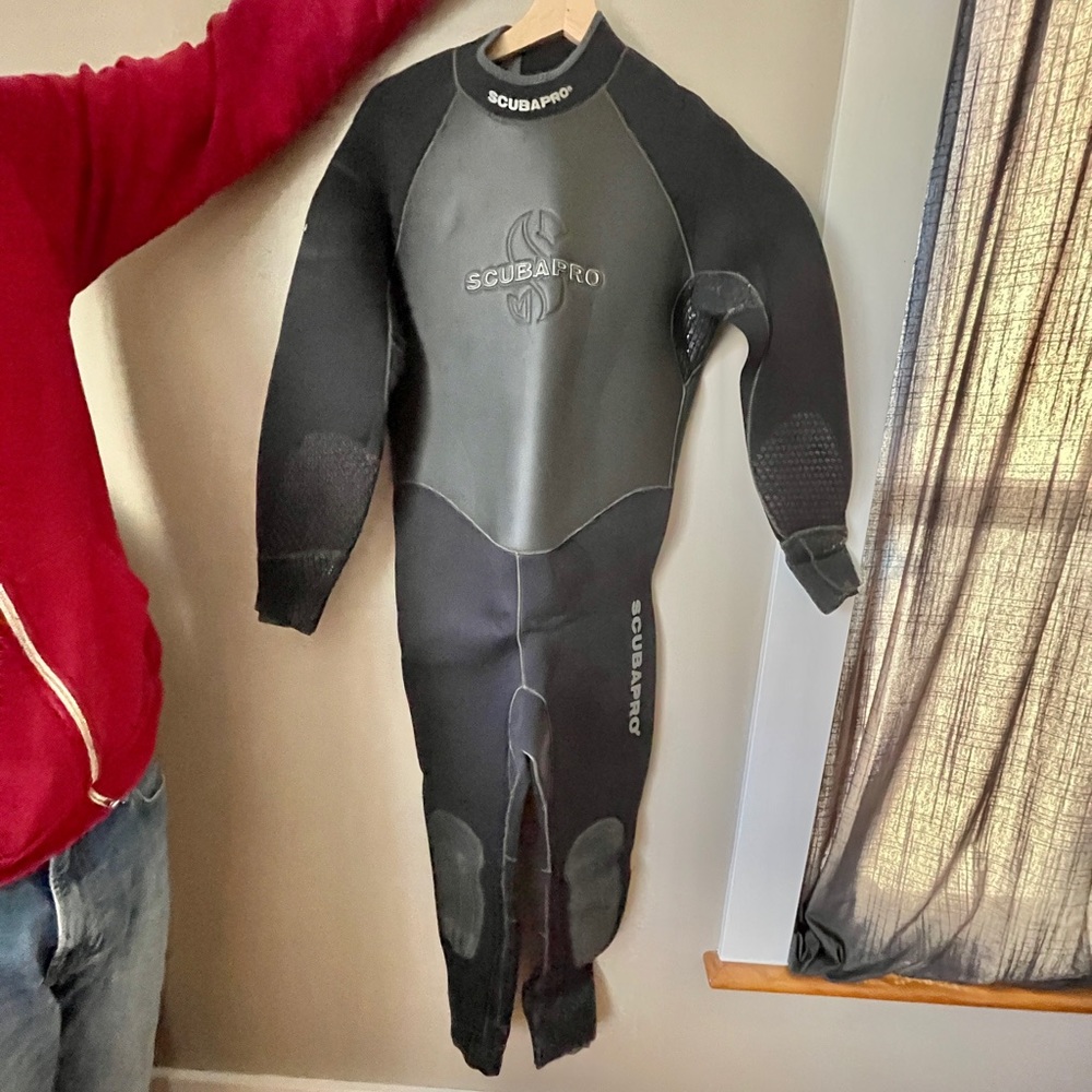 Scubapro 7mm Wetsuit Men's Large